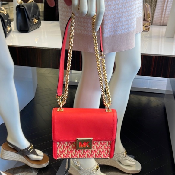 MICHAEL KORS SONIA SMALL SHOULDER XBODY Coral Reef - Picture 11 of 16